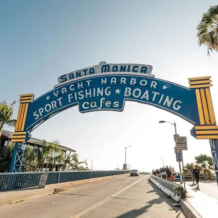 Beautiful Location By The Beach Los Angeles Exterior photo