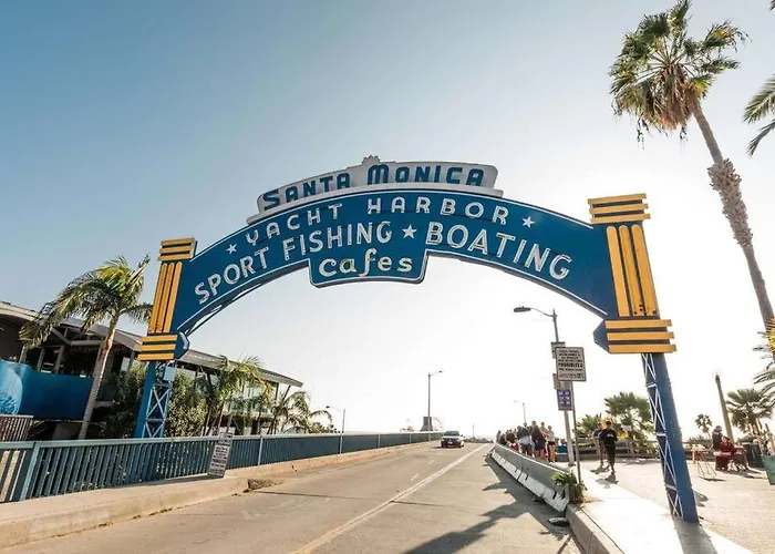 Beautiful Location By The Beach